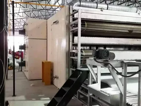 Línea de producción de guata bondeada por pulverización