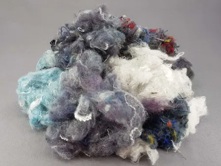 Línea de reciclaje de residuos textiles para una empresa de fieltros aislantes en Chile